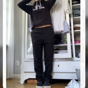 Hoodie j Lindeberg  - Jättenajs hoodie, clean och väldigt skön💞