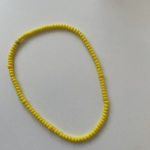 Pärlarmband  - Hej jag gör pärlarmband har alla olika färger det är bra att skriva så fixar jag.