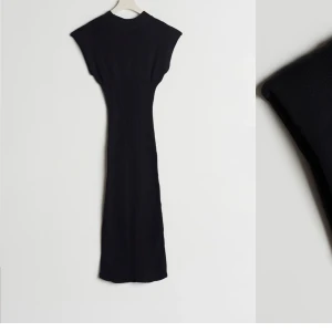 Söker klänning från Gina tricot  - Söker den här klänningen från Gina tricot i storlek s eller m 