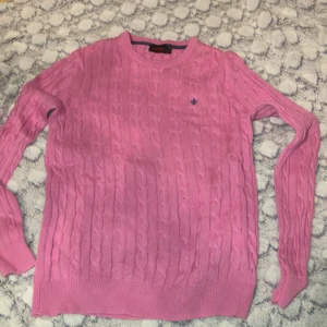 Morris tröja - Rosa ribbstickad morriströja, knappt använd.