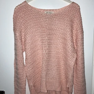 Zara tröja - Rosa stickad tröja i stl 140 ifrån zara, men skulle säga att den passar xs-s lika bra🙌🏽