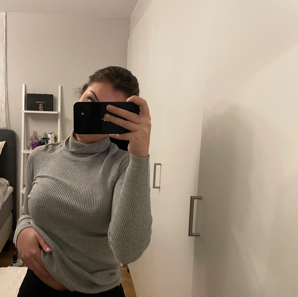 Mysig tröja med hög hals