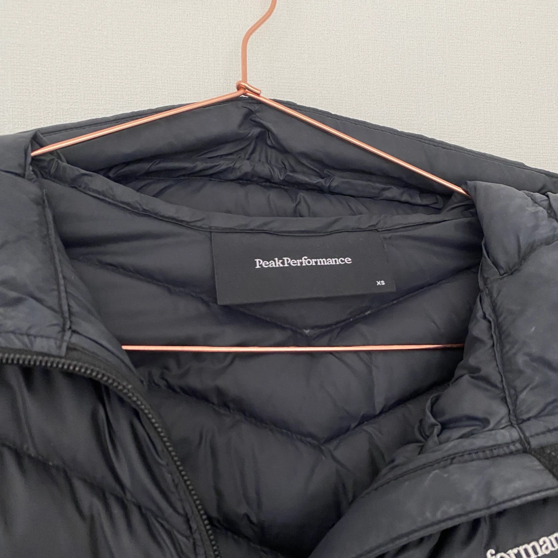 Svart Peak Performance dunjacka - 91