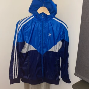 Adidas vindjacka  - Fint skick