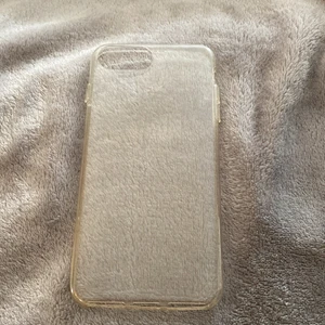 Gumiskla genomskinligt - Använt sällan. Bra skick❤️😊