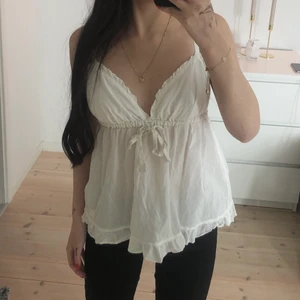 Odd Molly Linne - Vitt odd molly linne som inte tillverkas eller säljs längre, storlek 0(xs) jättefint skick!