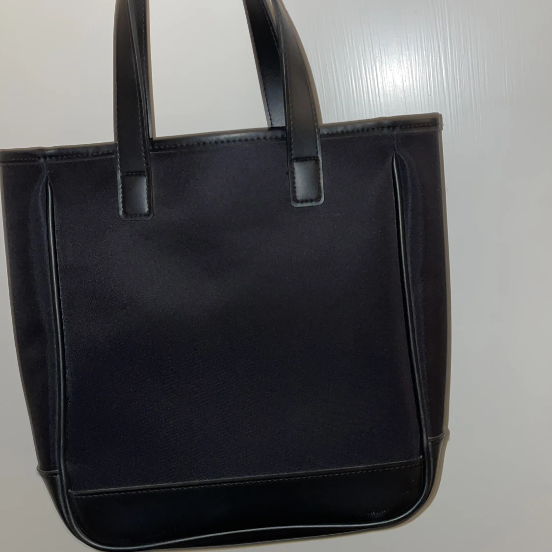 Calvin Klein väska  - 90