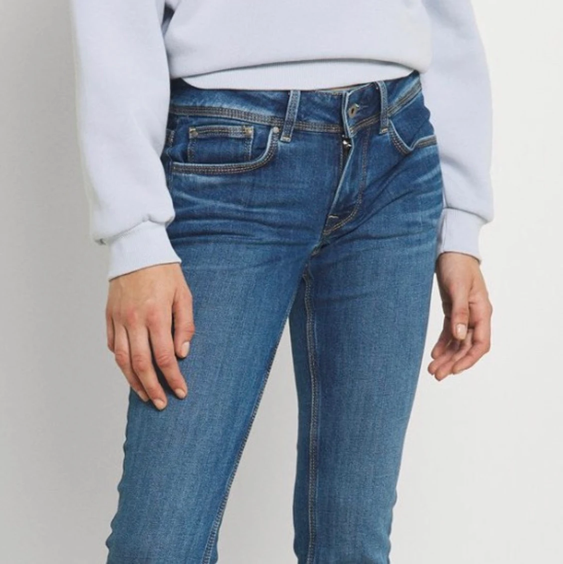 Lågmidjade jeans