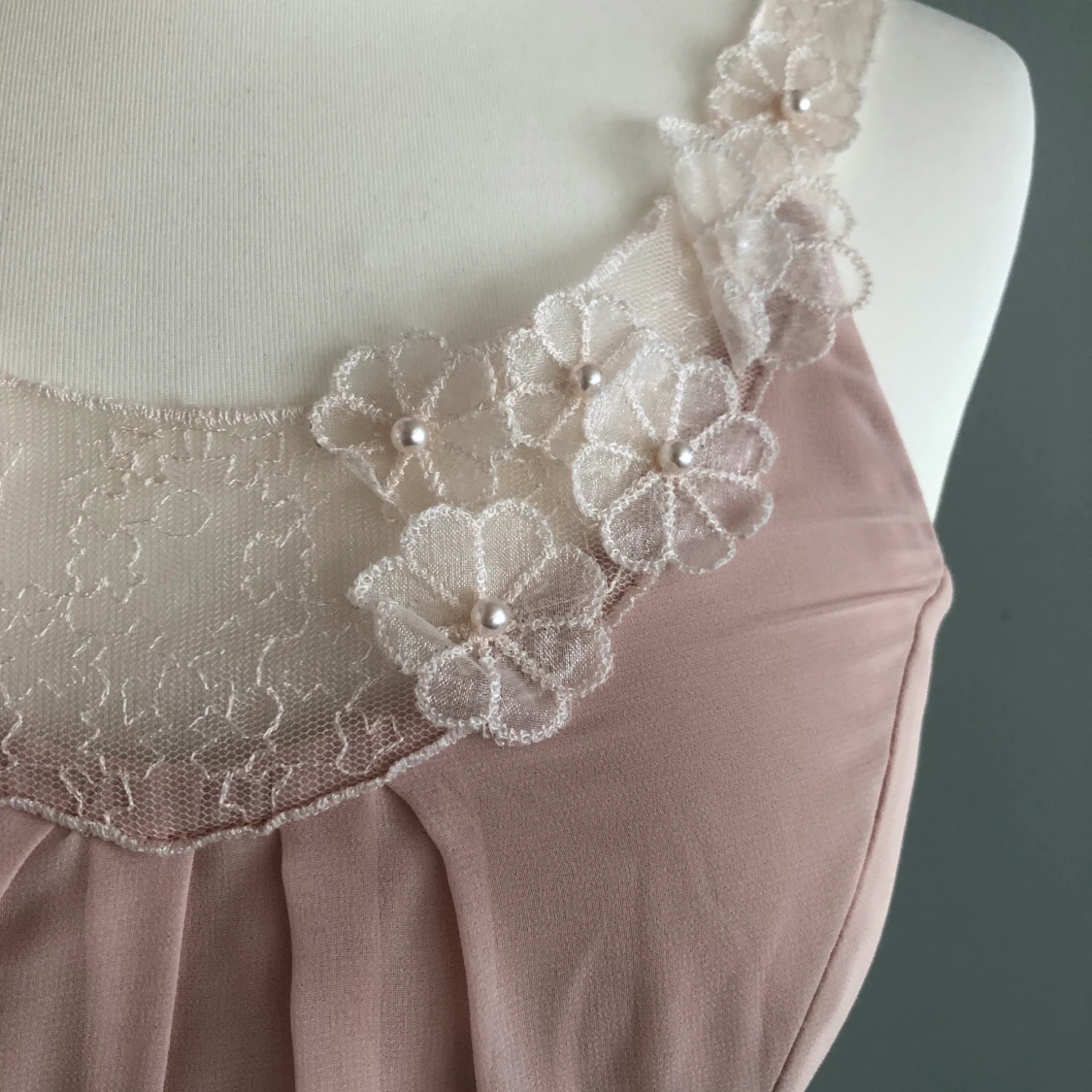 Puderrosa klänning stl 34-36 Elise Ryan - 91