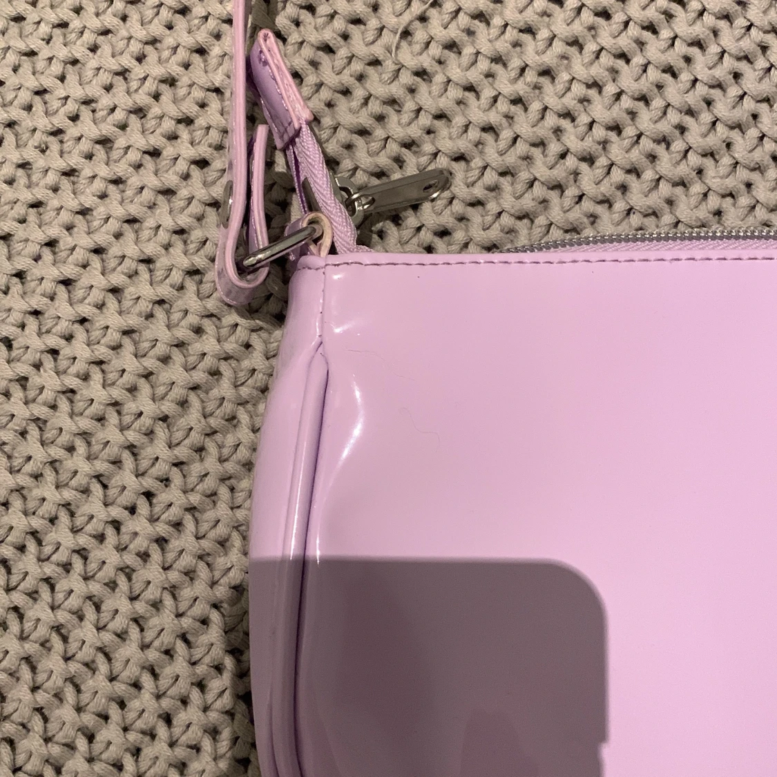 Lila väska - 90