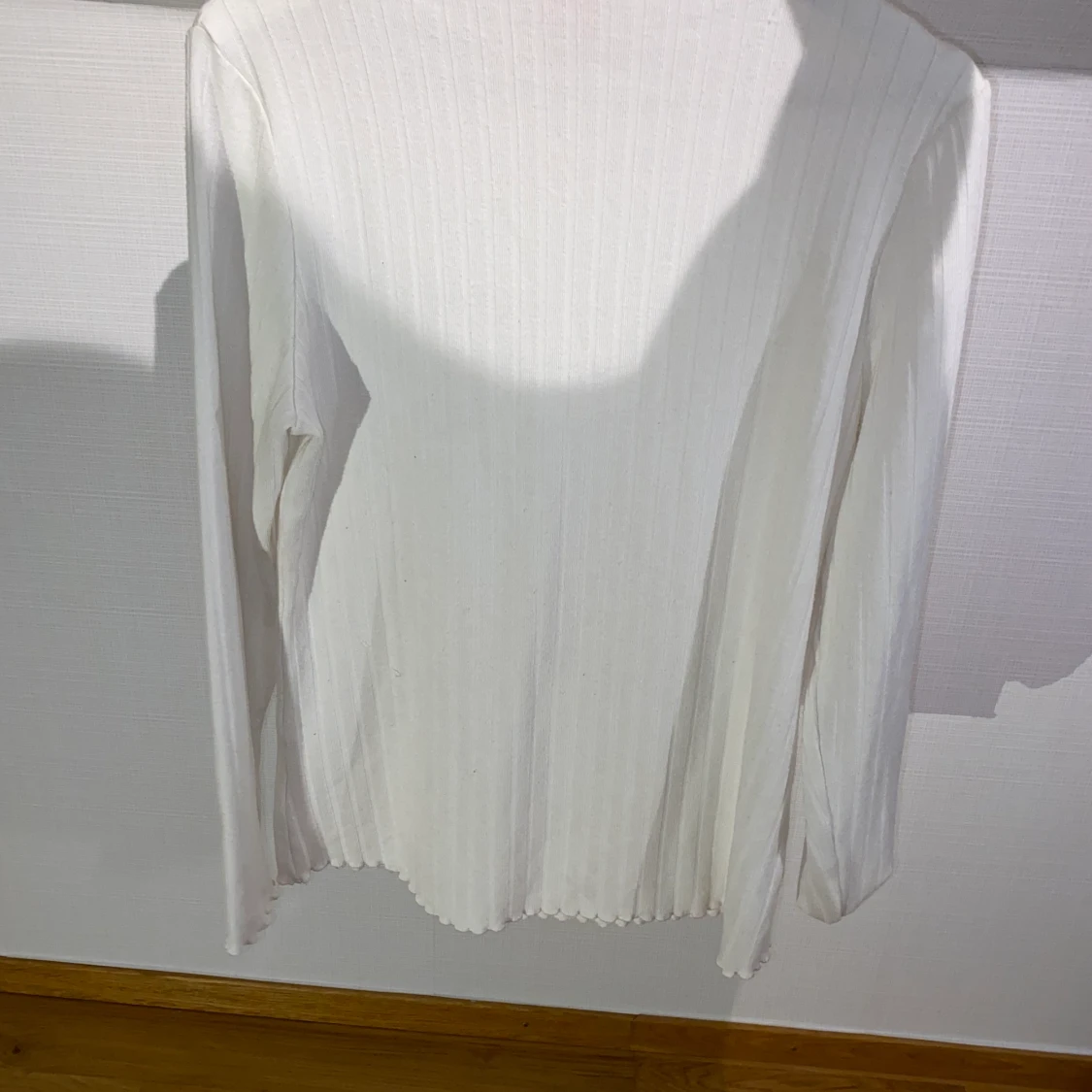 Vit ribbad tröja - 90