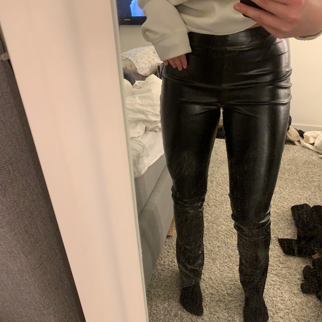 Långa skinnbyxor strl 38