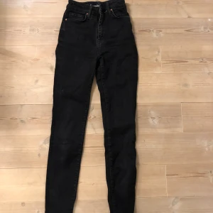 Jeans  - Storlek XS