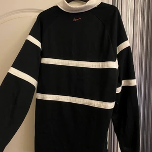 Nike - ⚠️FÖRST TILL KVARN⚠️ nypris 699kr