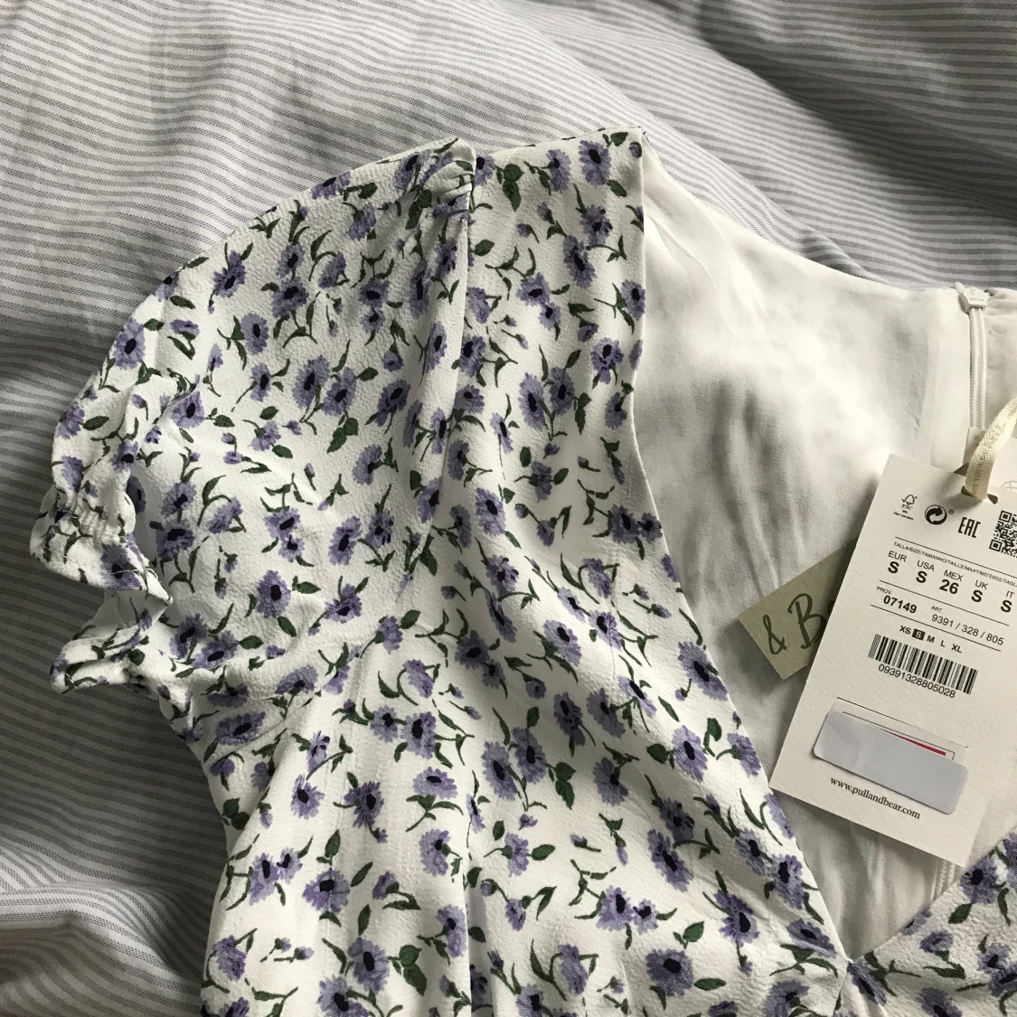 Blommig klänning - 90