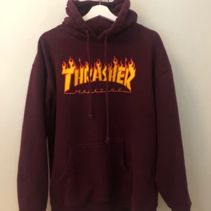 Thrasher  - Nyskick, 400kr+frakt