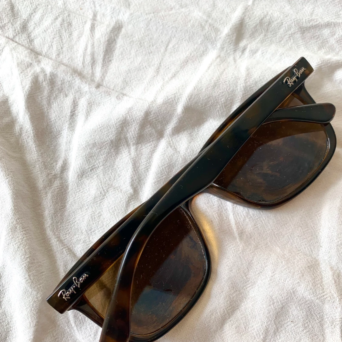 Raybans - 90