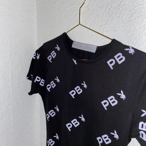 Playboy body - En superfin body från Playboy. Helt ny och oanvänd dock saknas tag😊