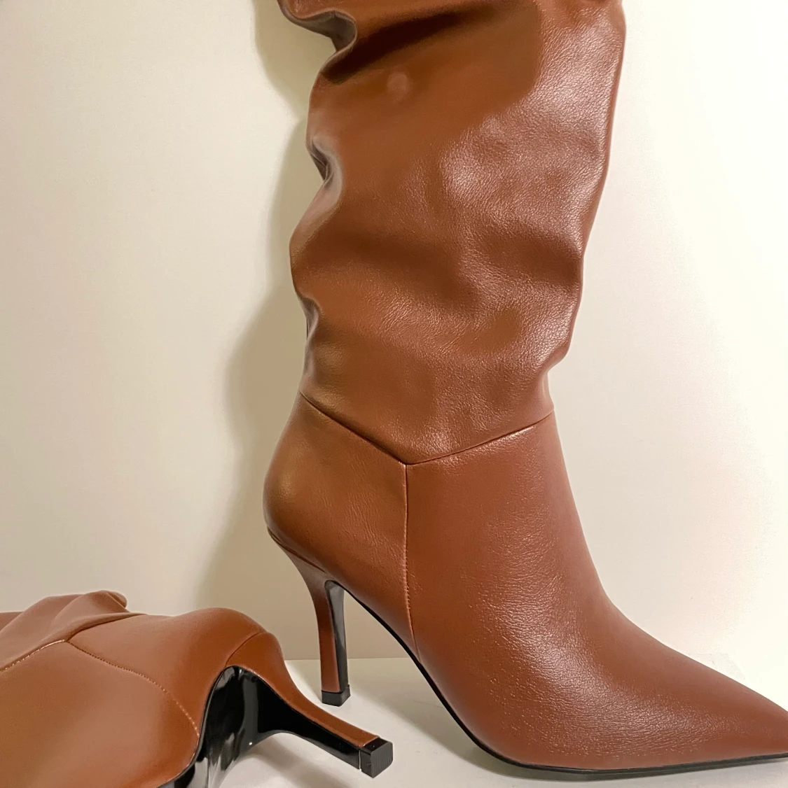 Knee High Boots - 90