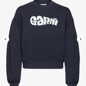 Ganni sweatshirt  - Äälskar denna! Köpt för 1659 i sommras, vid intresse skriv för fler bilder 