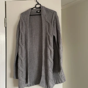 Kofta bikbok - Kofta från bikbok som jag köpte typ 2012, supermjuk och skön🥰