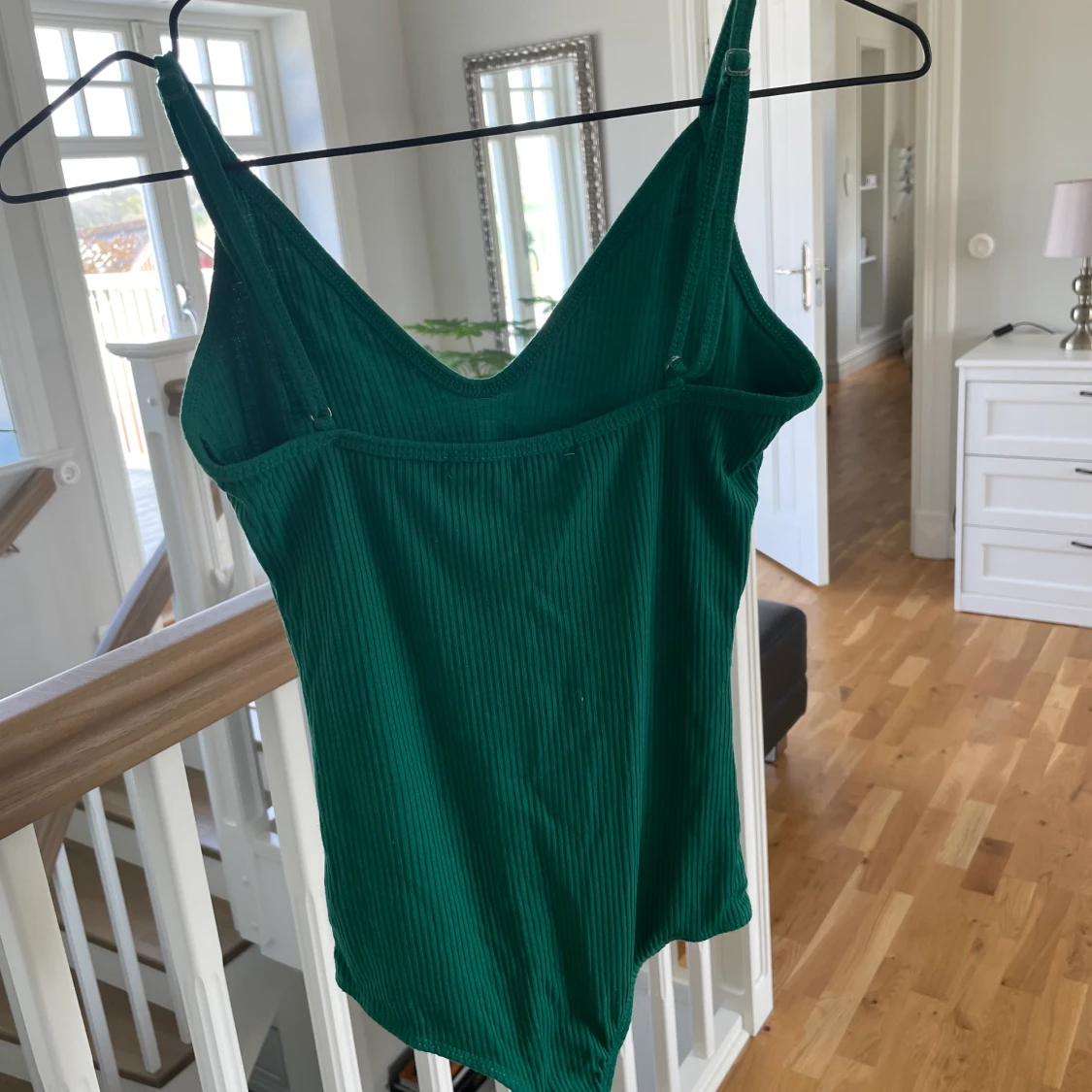 Grön body från bikbok - 90