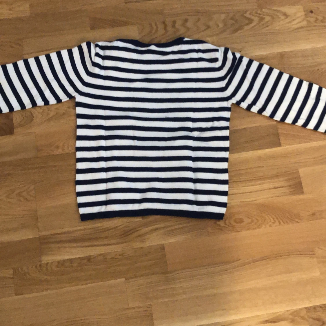 Tröja från H&M  - 90