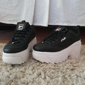 Fila skor med platå - Nästan aldrig använda