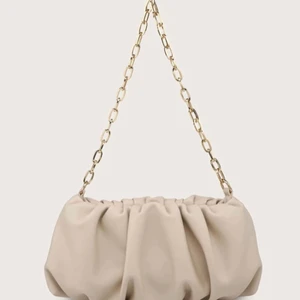 Väska  - Aldrig använd, köparen står för frakten