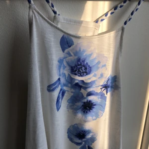 Logg - Säljer detta fina linne från L.O.G.G har använts 1 gång köparen står för frakt 📦 