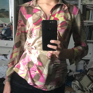 Ball skjorta - Den är i lite skumt material men så cool säljer då jag är för feg för att använda den