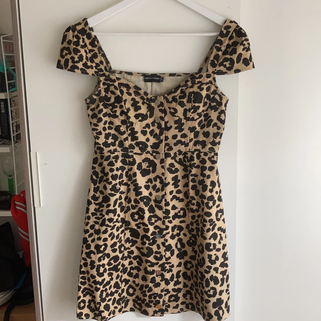 Leopardmönstrad klänning från PLT