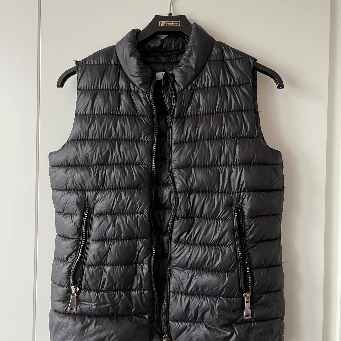 Dunväst från mango