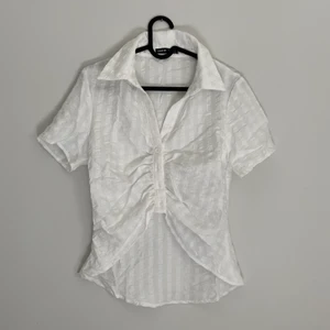 Skjorta - Från shein aldrig använd. Passar XS och S