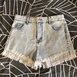 Shorts - Shorts storlek 36