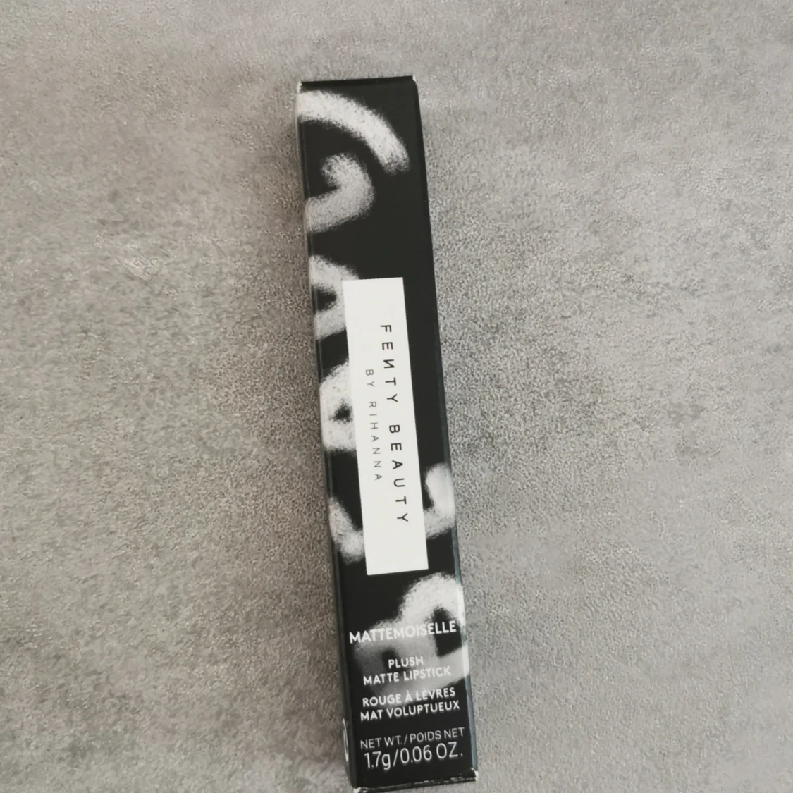 Fenty beauty plush matte lipstick 