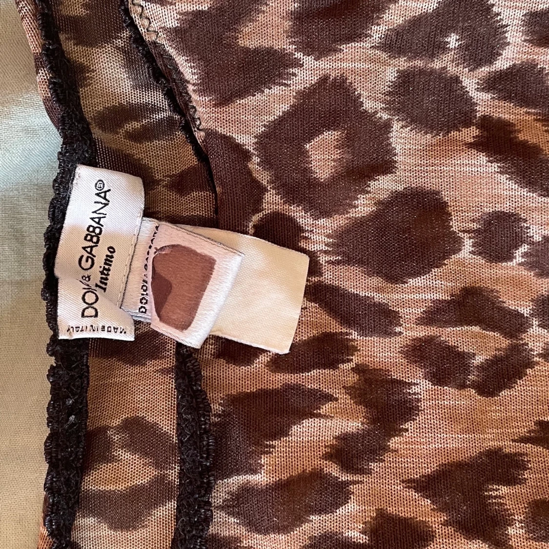 Dolce and gabbana  - 91