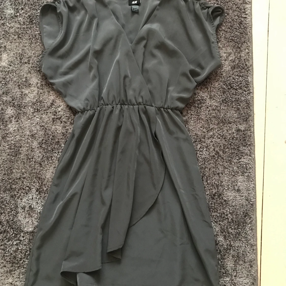 Grå klänning/strandklänning - 90