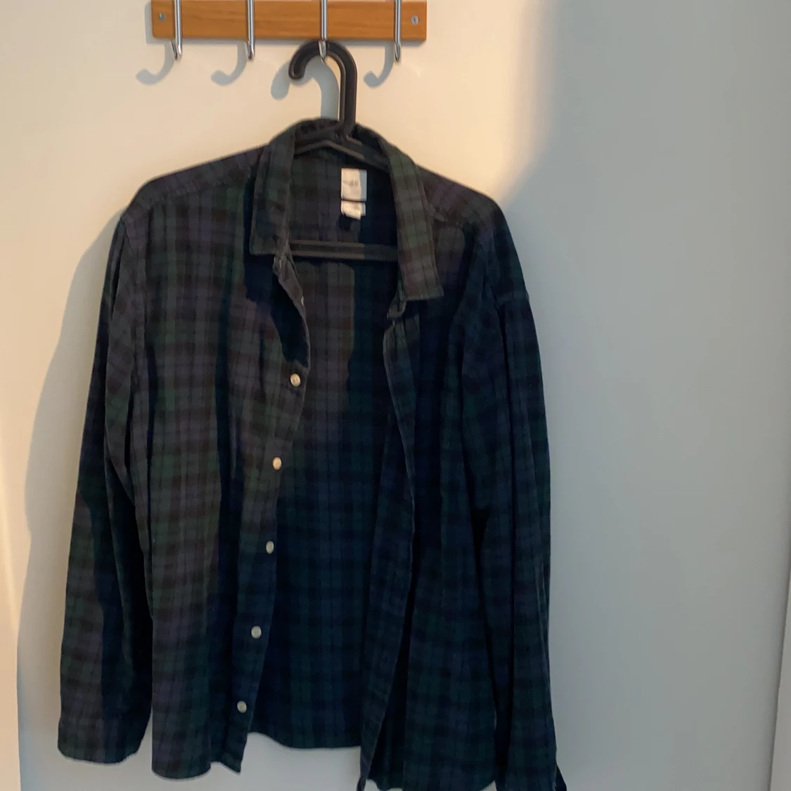 Rutig skjorta från Hm - 90