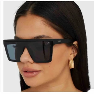 Quay solglasögon - Säljer mina solglasögon från märket Quay. Använd max 2 gånger så väldigt bra skick. Buda privat!🥰