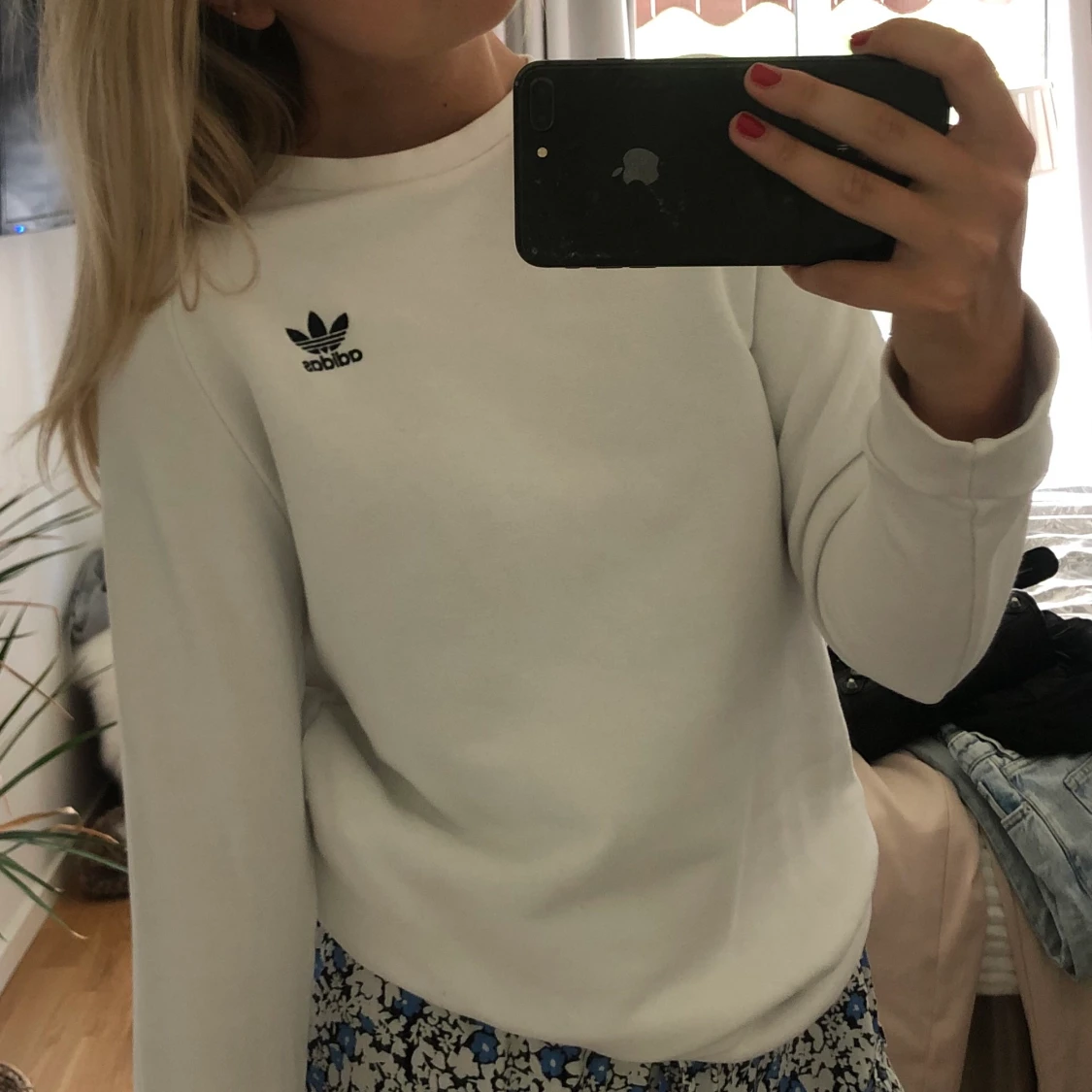 Adidas sweatshirt 