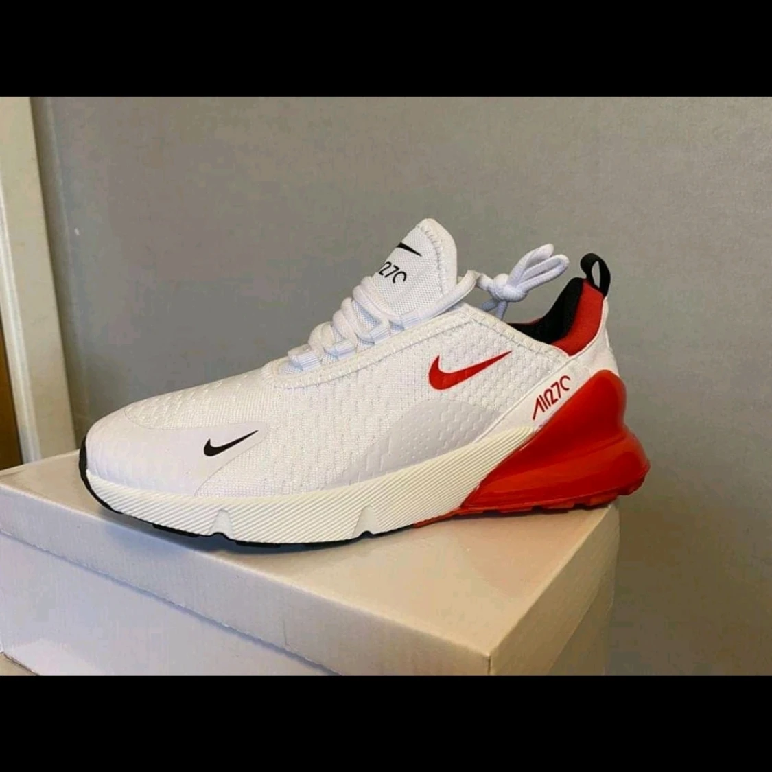 Nya oanvänd storlek 41\42\\43 - 90