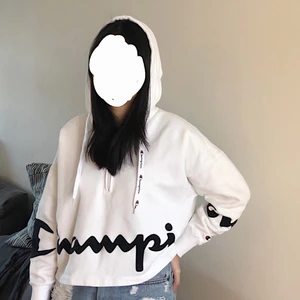 CHAMPION CROPPED HOODIE - Champion Luvtröja Storlek XS! Skicka meddelande vid frågor/ fler bilder 💕
