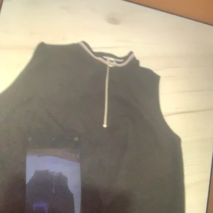 Shorta - Jätte fin men för liten 