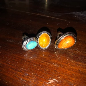 Bohemiska ringar  - BLÅ SÅLD! Båda för 90:-, bohemiska snygga ringar