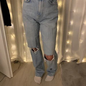 jeans strl 34 - superfina jeans från ginatricot