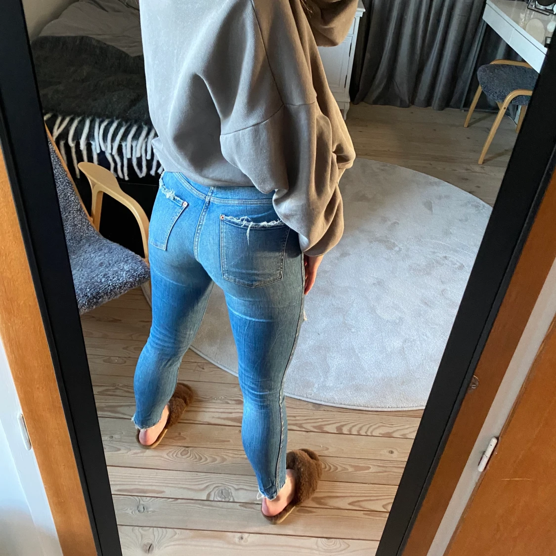 Zara jeans - 90