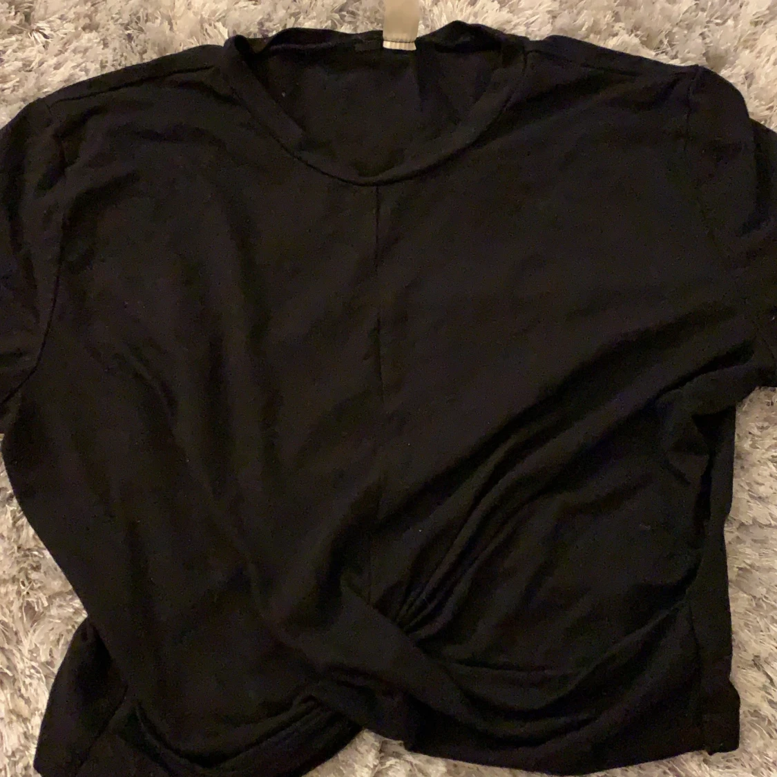 Fin topp med detaljer. - 90