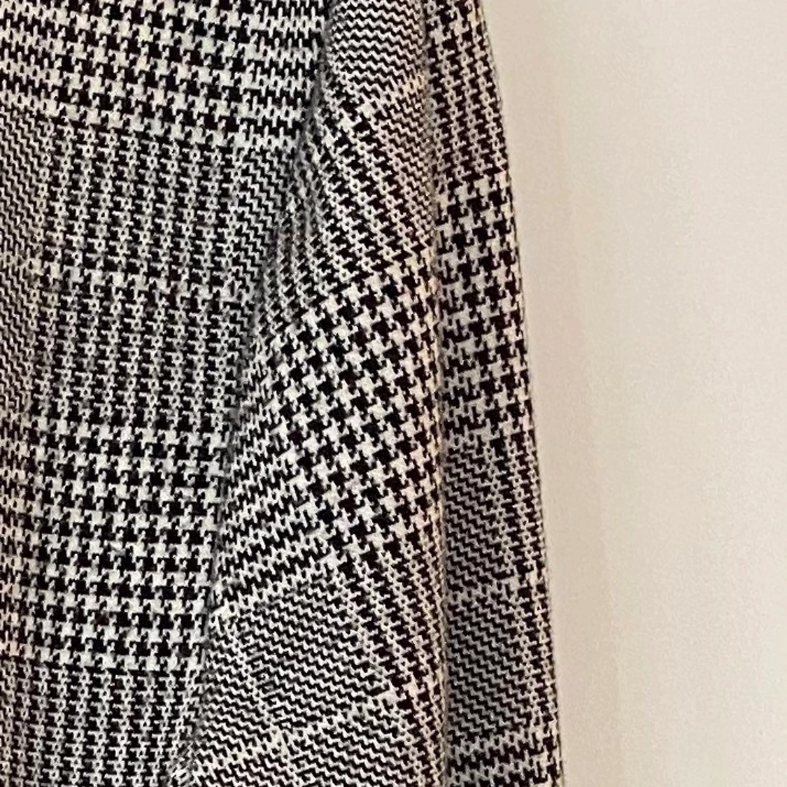 Rutig, nästan oanvänd kavaj  - 91