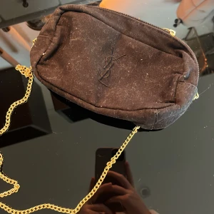 Ysl väska - Använd 4 gånger men är i gott skick💞